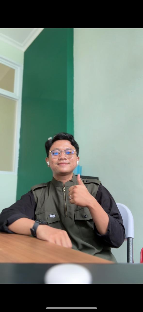 Habib Khulafa - Full Stack Developer Indonesia, Founder KidCoderClub, VP Technology MeowLabs